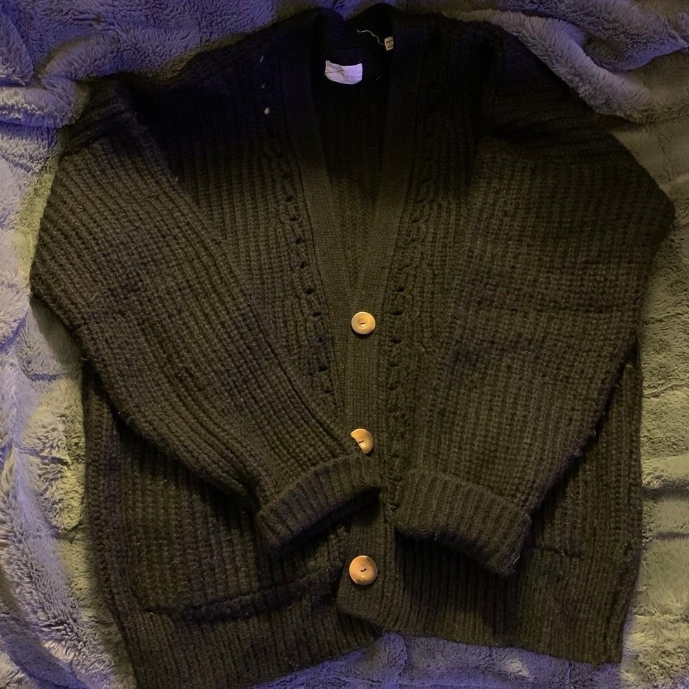 Doen Women’s Black Baby Alpaca Wool Cardigan